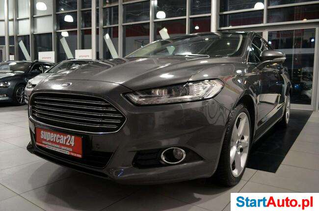 Ford Mondeo / 2,0 / 150 KM / Titanium / Bogata Wersja / NAVI / LED / A