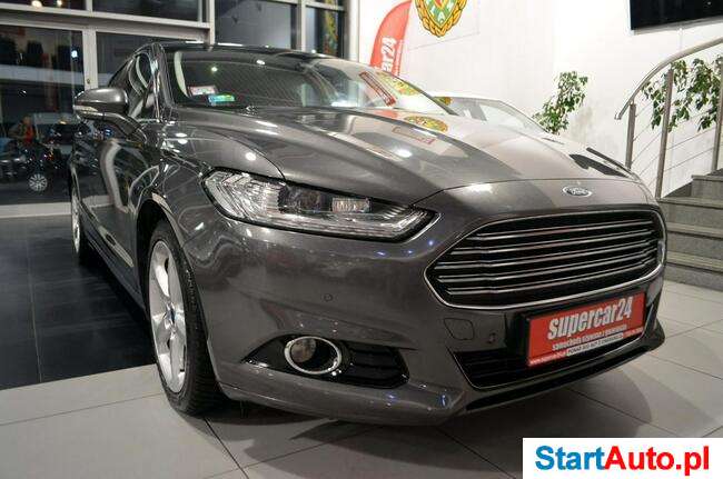Ford Mondeo / 2,0 / 150 KM / Titanium / Bogata Wersja / NAVI / LED / A