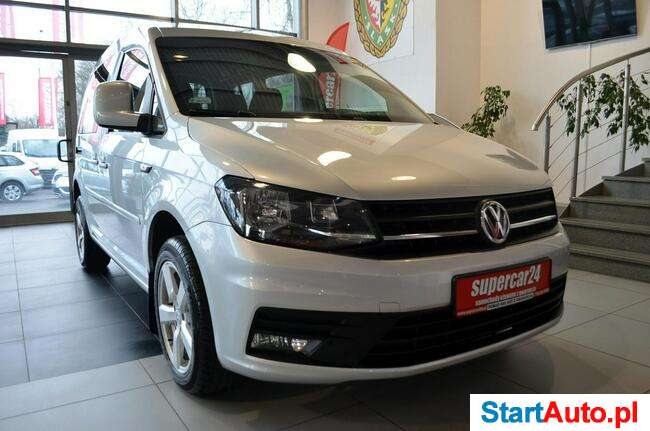 Volkswagena Caddy 2,0 / 5 os. / Tempomat / ALU / PDC / Salon PL / ASO