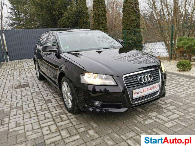 Audi A3 1.8 Turbo 160KM LIFT # Klimatronik # Tempomat # Parktronik # Sportback