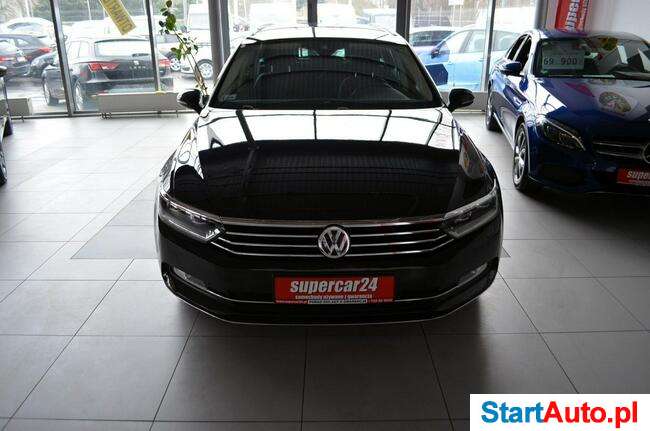 Volkswagen Passat 2,0 / 190 KM / Highline / 4×4 / DSG / NAVI / LED / 4