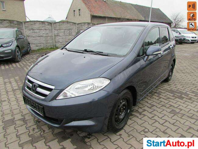 Honda FR-V