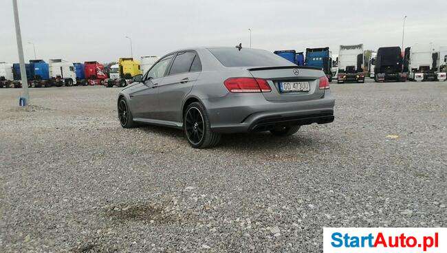 Mercedes E 63 AMG