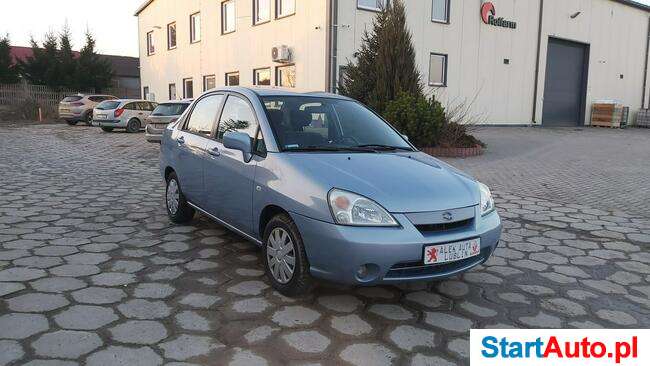 Suzuki Liana