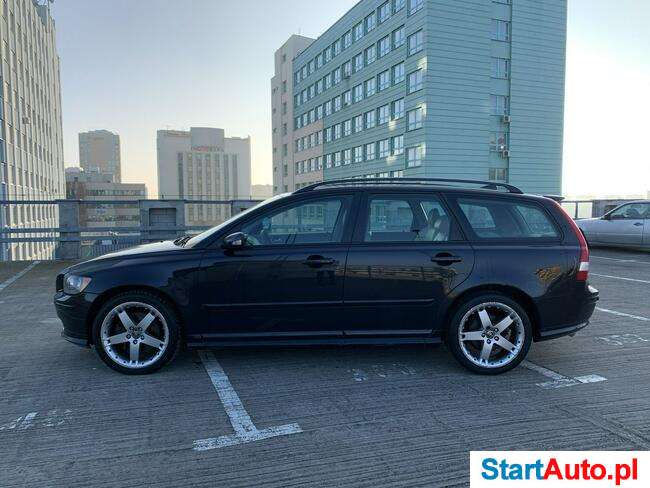 Volvo V50