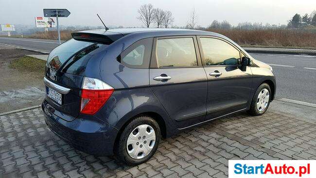 Honda FR-V