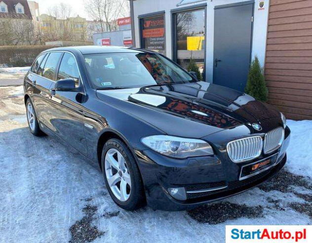 BMW 530 HeadUp, Podgrzewane skórzane fotele, Nawigacja, Czujniki parkowania