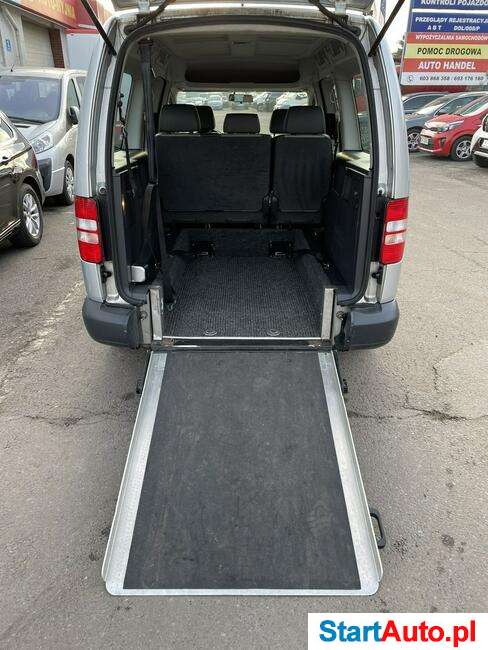 Caddy przewozu dla niepełnosprawnych inwalida rampa 2013