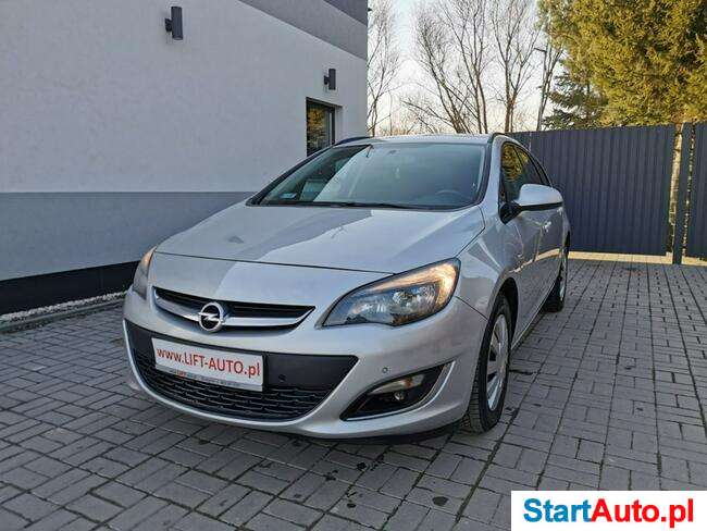Opel Astra 1.7 CDTI 110KM # Faktura VAT 23% # Parktronik # Lifting # Gwarancja