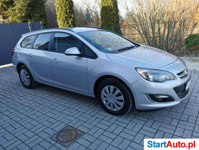 Opel Astra 1.7 CDTI 110KM # Faktura VAT 23% # Parktronik # Lifting # Gwarancja