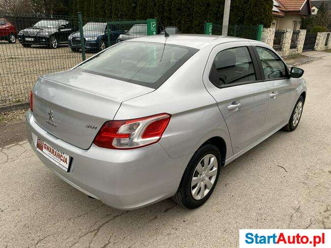 Peugeot 301