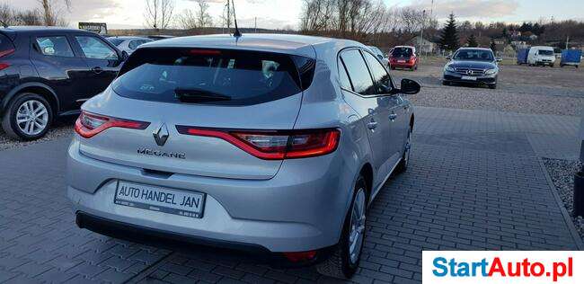 Renault Megane Nawi !