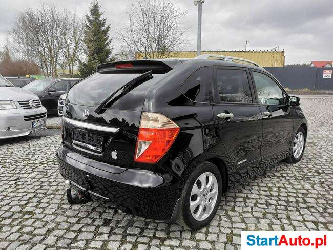 Honda FR-V