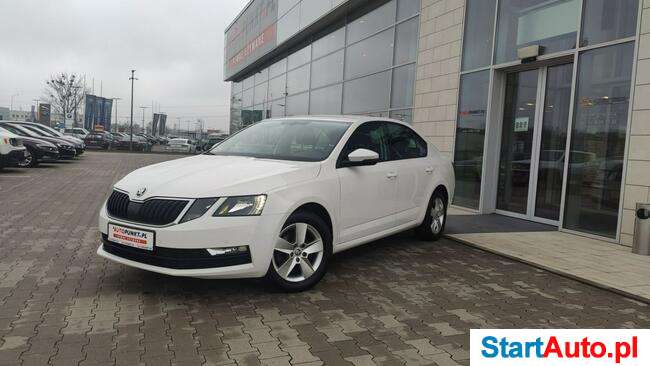 Škoda Octavia 1.6 TDI 115KM AMBITION Liftback