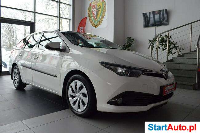 Toyota Auris / Premium / 1,6 D-4D / 112 KM / KAMERA / LED / Salon PL /