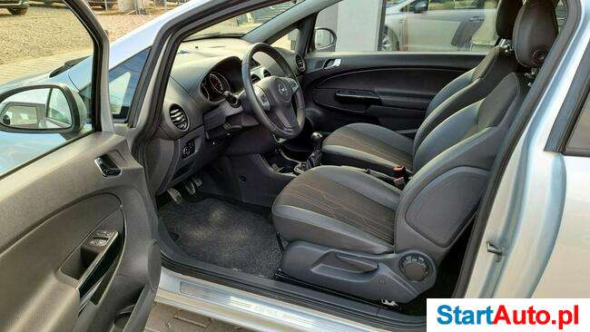 Opel Corsa 1,2 16v 70km Klima !