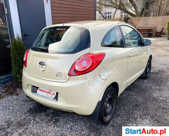 Ford KA Salon PL, Klimatyzacja, Opony cało roczne