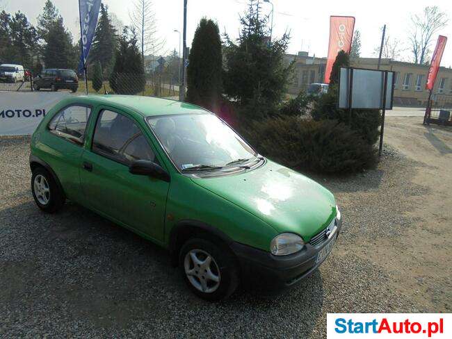Opel Corsa Stan kolekcjonerski , jeden właściciel przez 22 lata , patrz opis