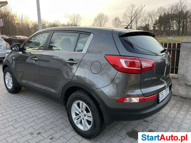 Kia Sportage 2,0 benzyna 99 tyś km świeżo zarejestrowana 163ps