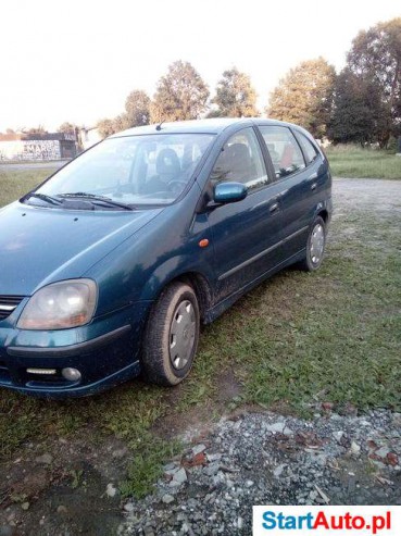 Nissan Almera
