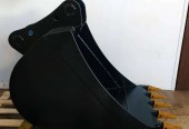 70 cm – Łyżka podsiębierna do koparki 13,1 – 18 ton