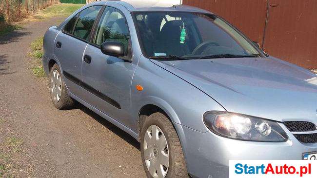 Nissan Almera