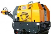 Walec tandemowy Altrad Belle TDX 650 zabudowany