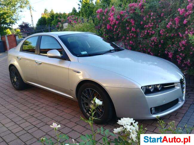 Alfa Romeo 159