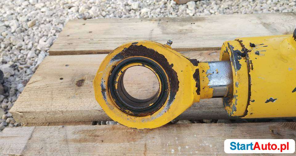 [85-50-50 U40] Siłownik Volvo [HYD 1786]