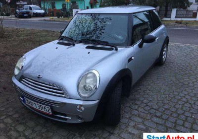 860151_mino-one-1-6-benzyna-bwm-200-rok-zdjecia