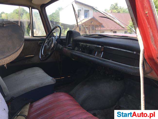 Mercedes-Benz W110 auto klasyk oldtimer