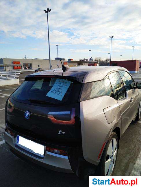 BMW I3