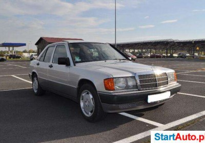 8dfaf1_mercedes-benz-190-tka-w201-zdjecia