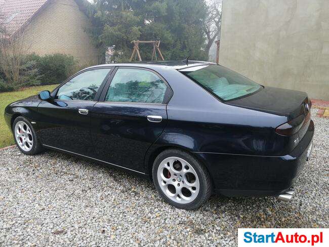 Alfa Romeo 166