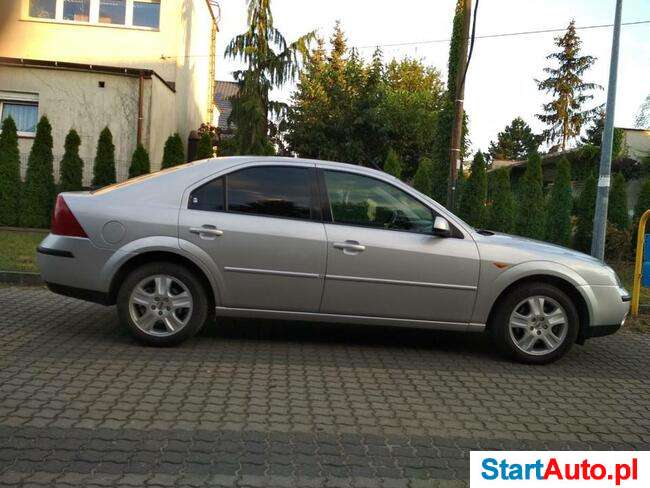Ford Mondeo 2.0 benzyna