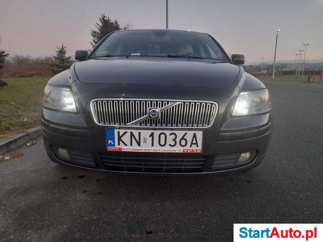 Volvo V50