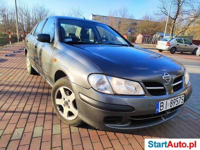 Nissan Almera