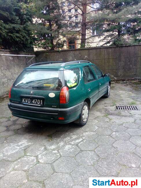 Peugeot 306