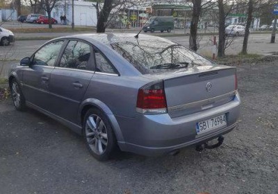 aad477_opel-vectra-anglik-1-9cdti-150km-zdjecia
