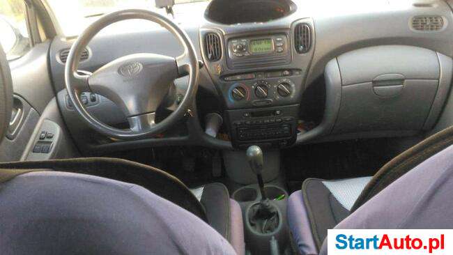 Toyota Yaris Verso