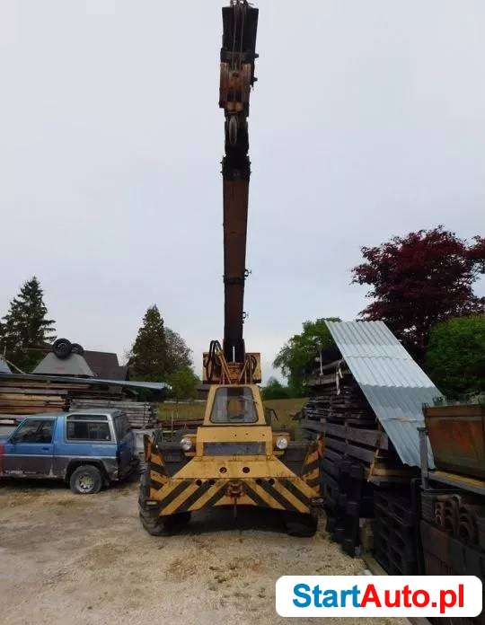 Austin Western Pneukran Dźwig