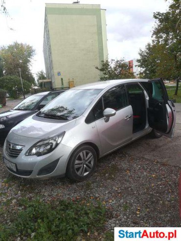 sprzedam samochód