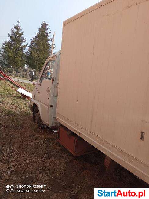 Reanault Master 2,5 diesel, 97 r.