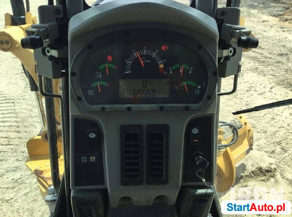 Caterpillar 140M2 Motor Grader + pobyt dla 4 osób