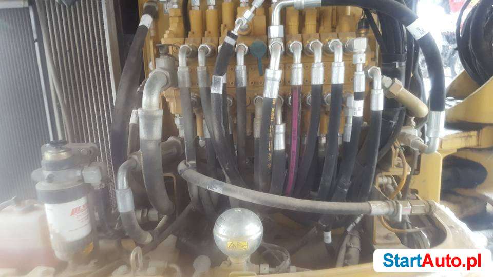 minikoparka cat 305 d cr