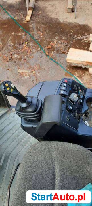 Caterpillar 908 ładowarka