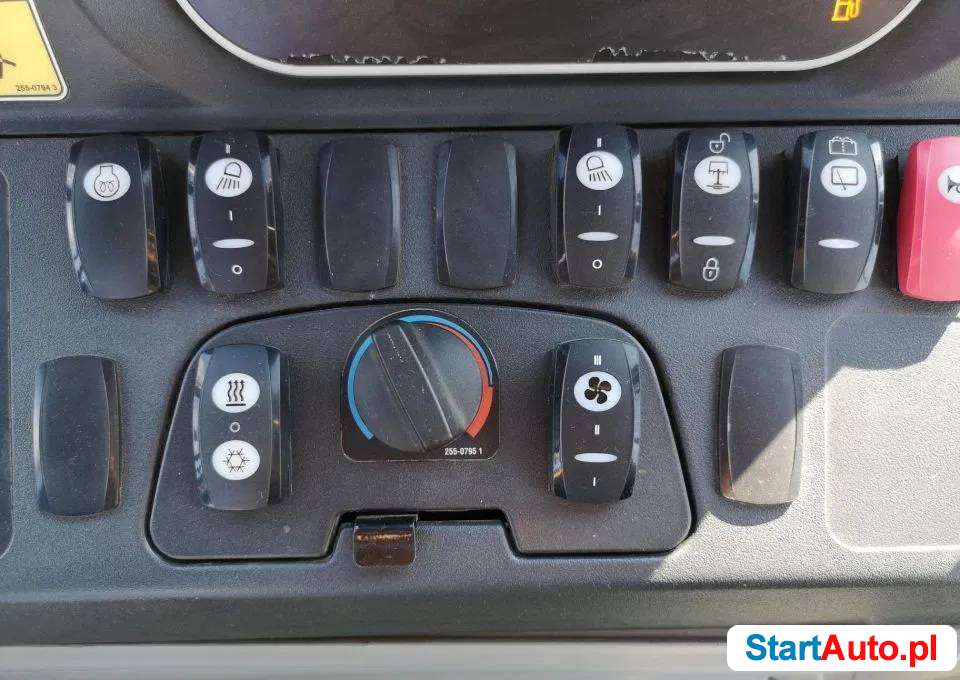 Caterpillar CAT 428 F koparko-ładowarka