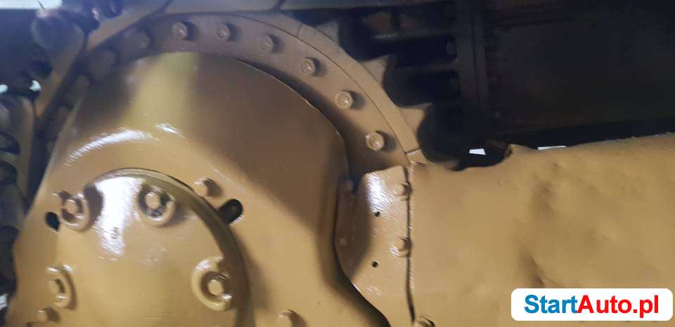 Caterpillar / CAT D4 spych spycharka błotniak 11T z Niemiec