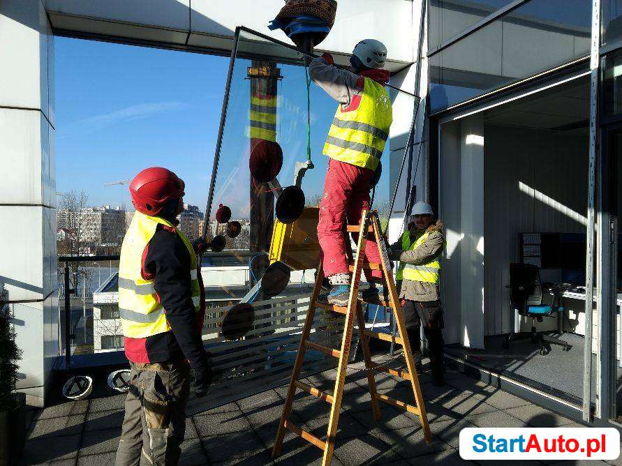 Chwytak próżniowy do montażu szkła, zawiesie 600 kg