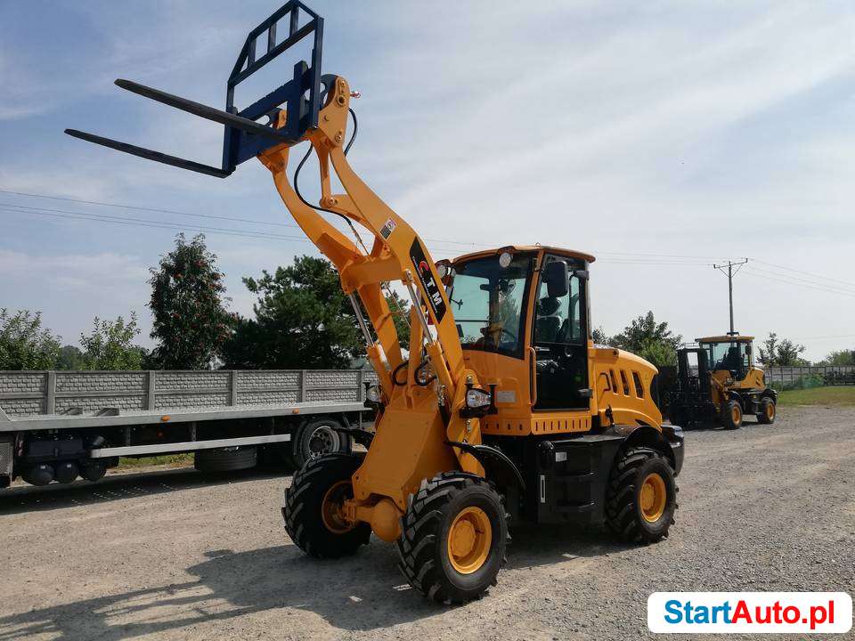 CTM 925 Nowa ładowarka kołowa, 82 kM, udźwig 1500 kg